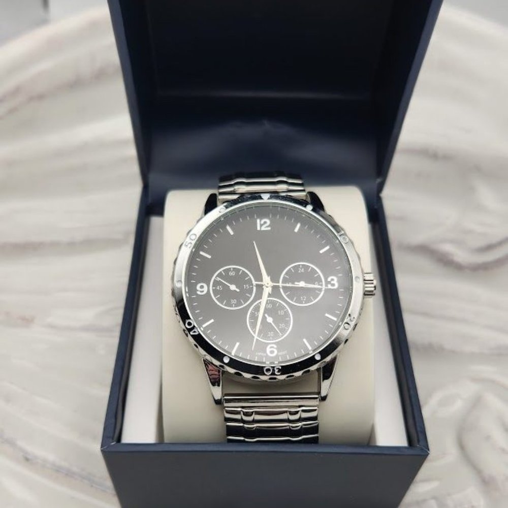 NWT Charter Club , Club Room Men's Utility expansion bracelet watch